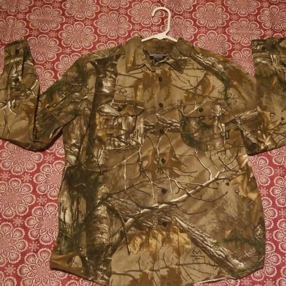 Camouflage Button-up Collar Shirt
